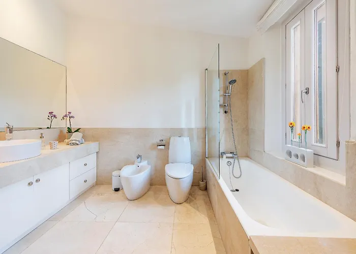 Deluxe Els Gorgs Villa *